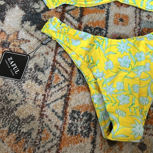 NWT Zaful Two Piece Bikini Swim Suit - Picture 2 of 7